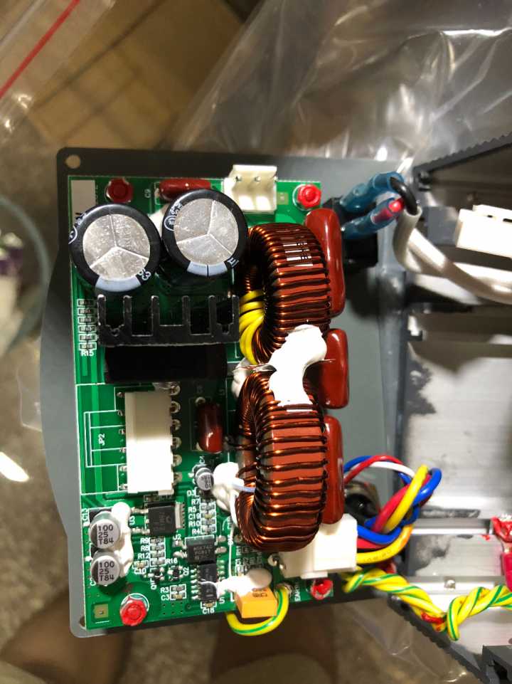 给大家分享真假快克203h电烙铁细节图和内部图