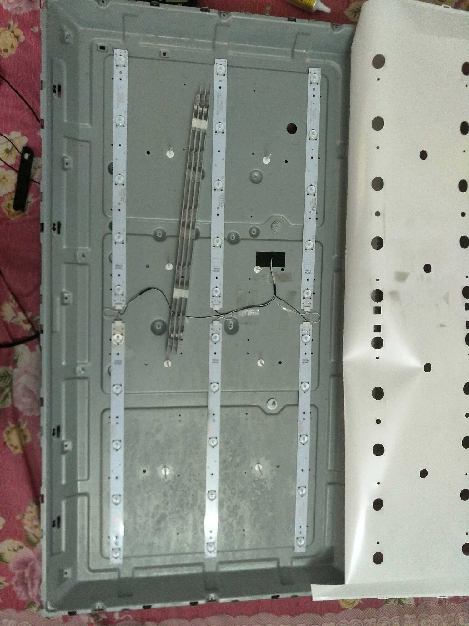 创维42x5有声音黑屏无图像